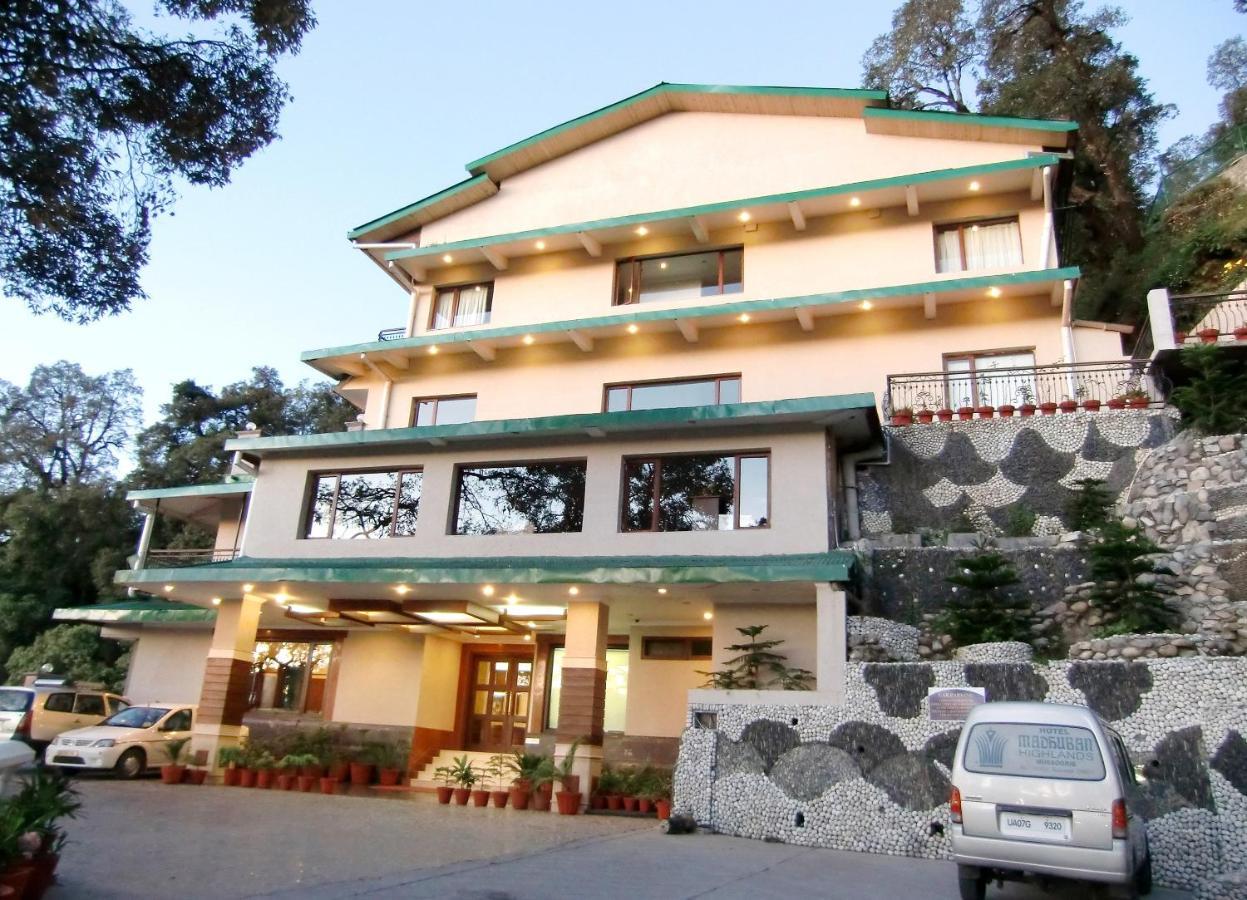 Madhuban Sarovar Portico 무소리에 외부 사진